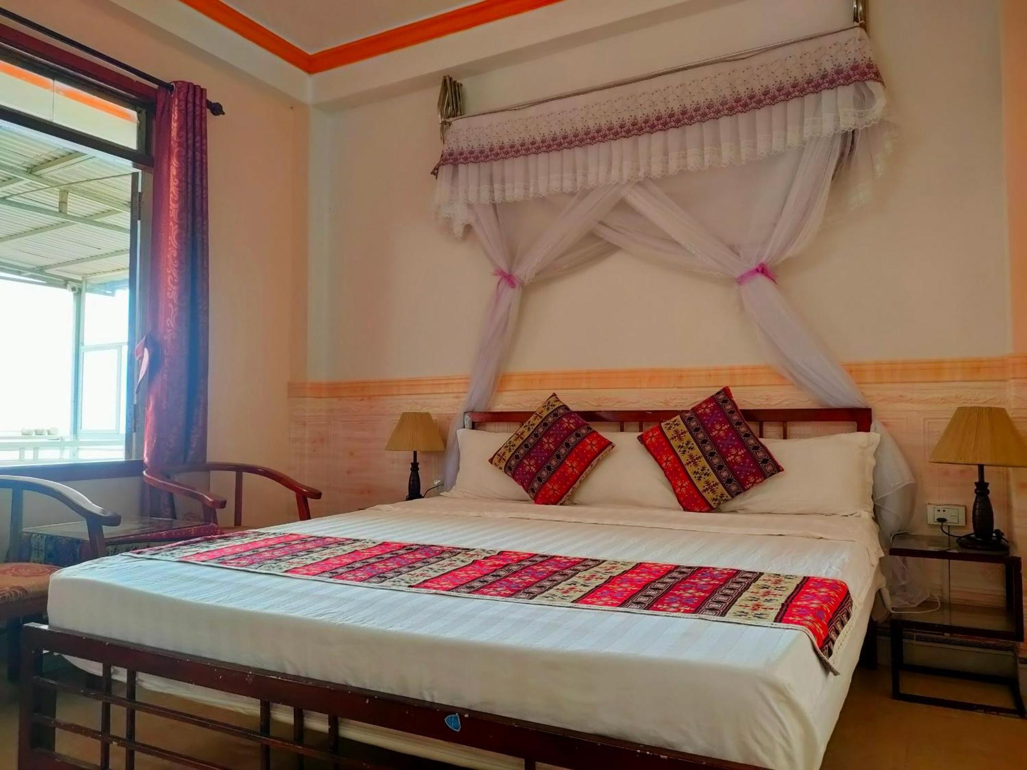 Nguyen Dang Guesthouse サパ エクステリア 写真