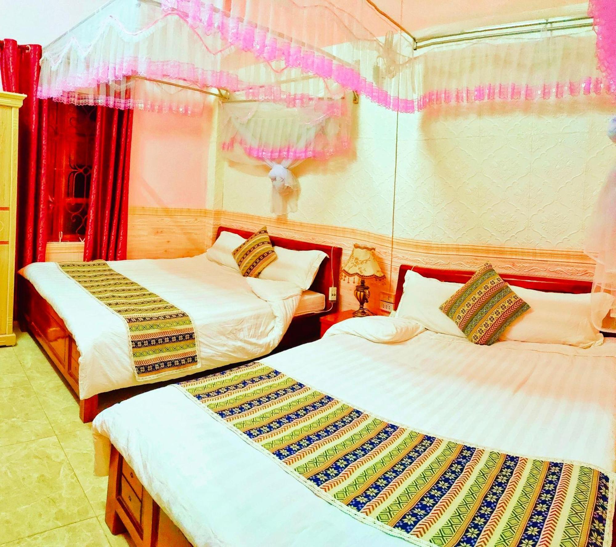 Nguyen Dang Guesthouse サパ エクステリア 写真